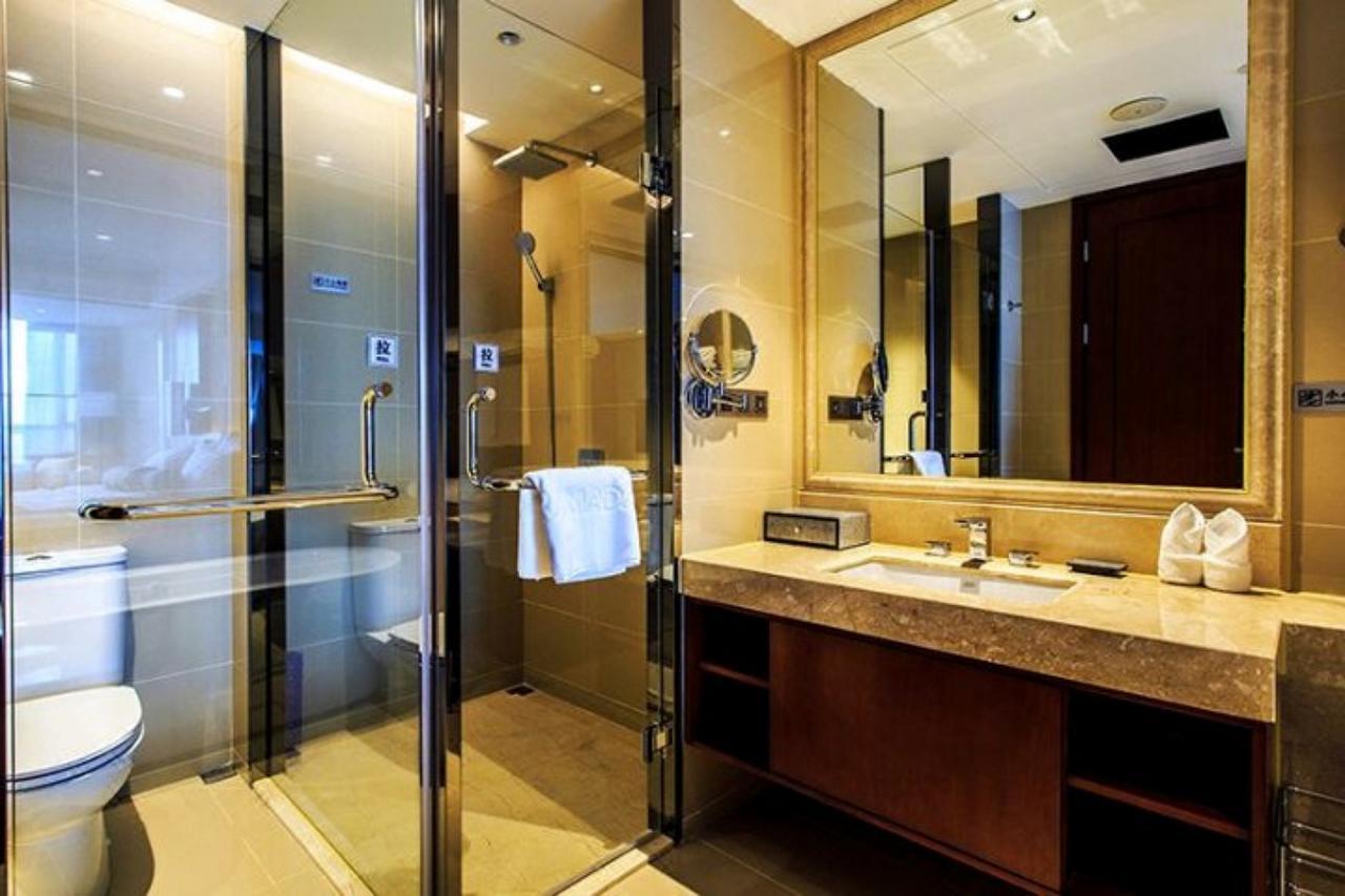 Ramada Jiaxing Exterior foto
